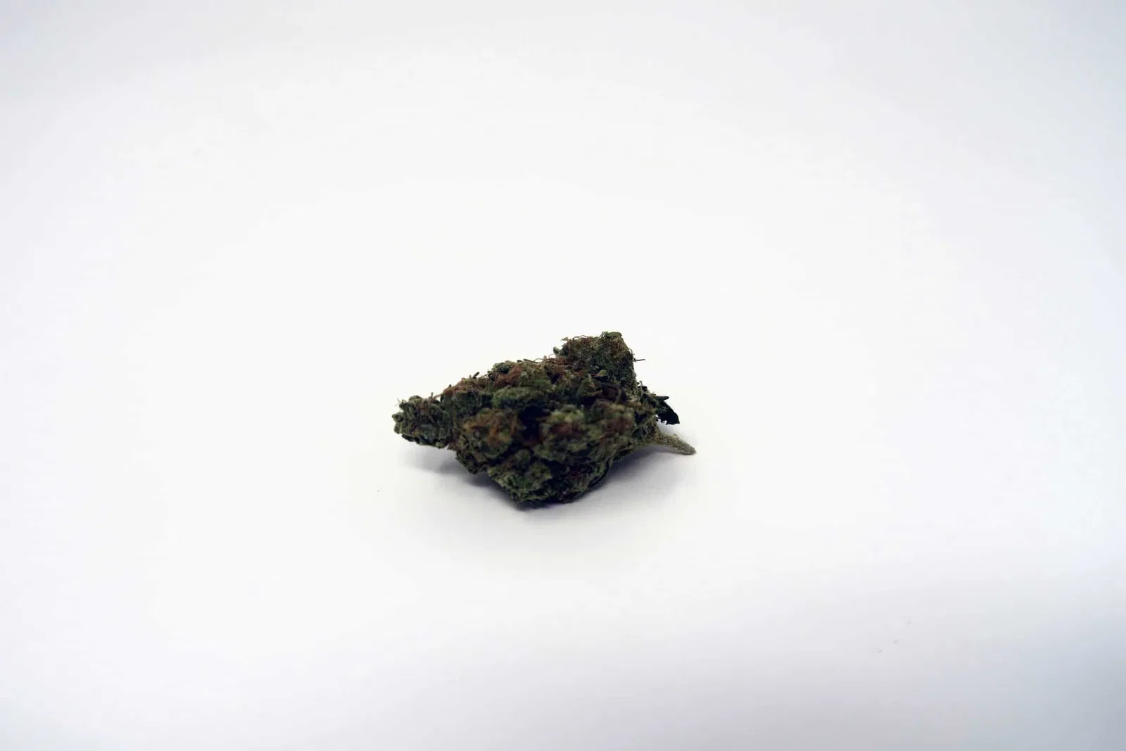 OG Reek’n cannabis flower from the original UK review archive.